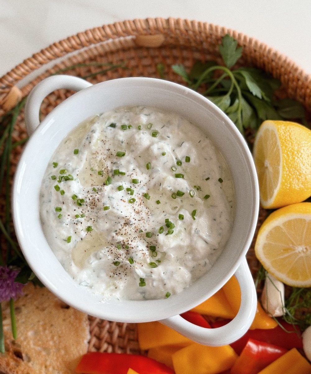 Easy Tzatziki Sauce Recipe